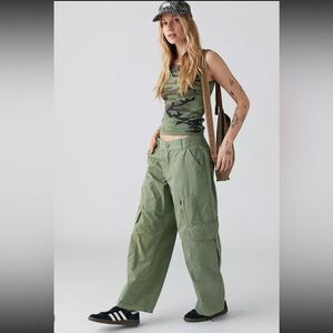 BDG Rae Carpenter pants Cargo Urban Outfitters wide leg